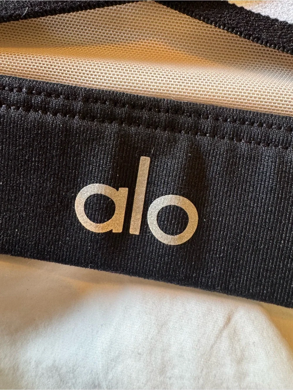 Alo mesh & strappy sports top (S)